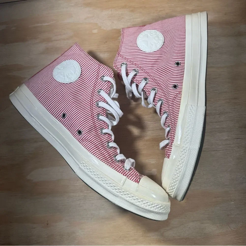 Converse Red and White High-Tops Men’s Size 11 - Picture 3 of 9